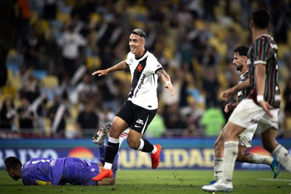 Vasco eliminou o Fluminense no Maracanã
Créditos: Matheus Lima / Vasco