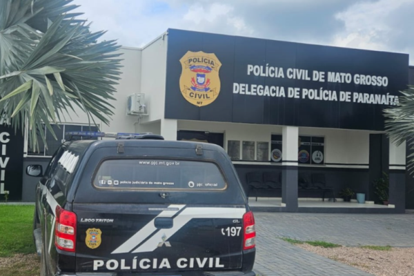 Delegacia de Paranaíta (2)