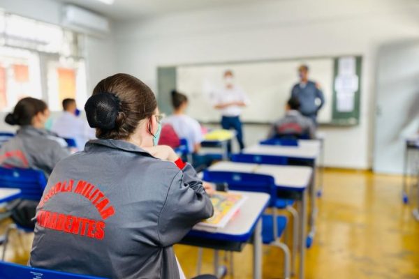 Escola Militar