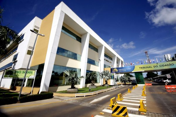 Fachada-do-TCE-MT-02-1024x682-1